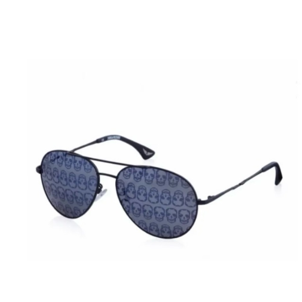 Zadig & Voltaire skull Aviator Sunglasses.
New in box 
Lens- Black/Blue
